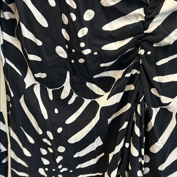 Tory Burch Black and White Long Sleeve Dress - Picture 3 of 3